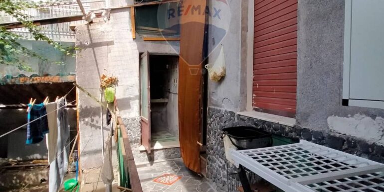 20251126184946-1003971-4