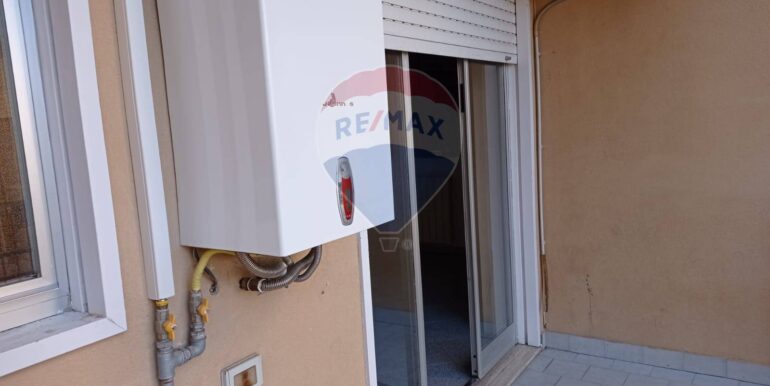 20251126191310-1003979-1