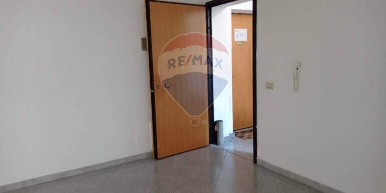 20251126191311-1003979-6