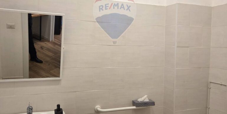 20251127120635-1004115-2