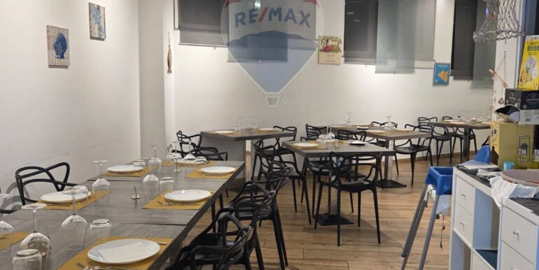 20251127120701-1004115-8