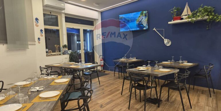 20251127120711-1004115-10