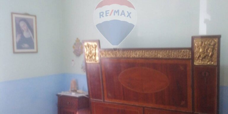 20251127125349-1004143-6