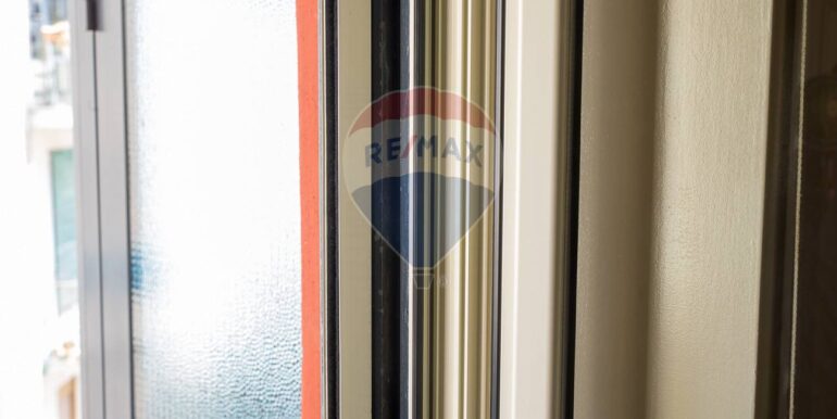 20251127163743-1004187-17