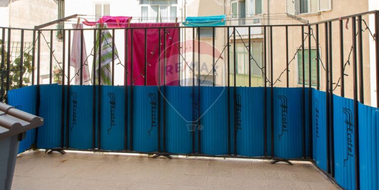 20251127163743-1004187-18