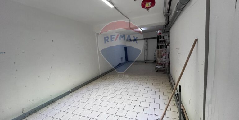 20251127175915-1004210-4