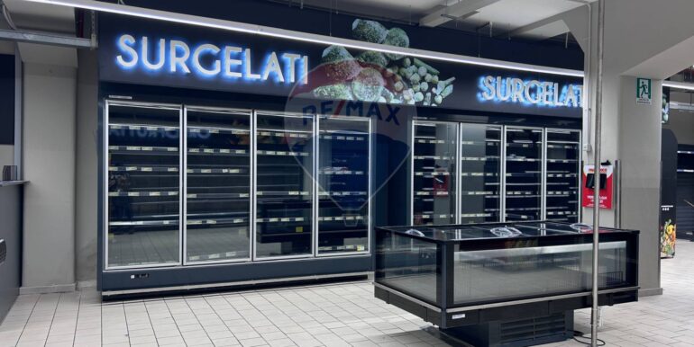 20251127175923-1004210-7