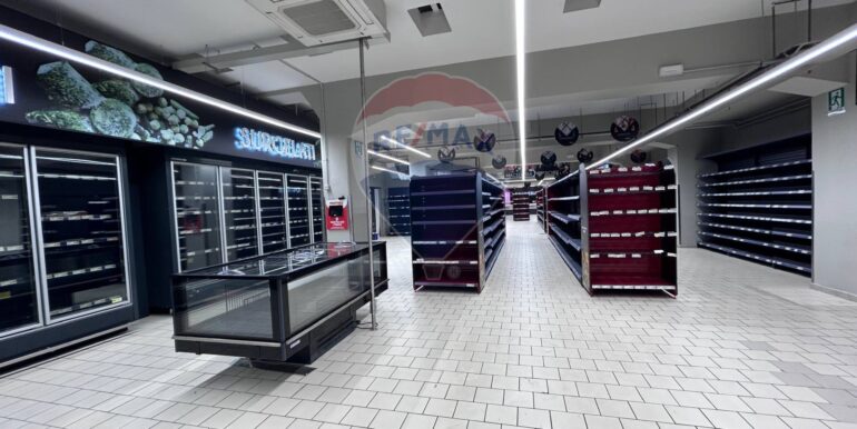 20251127175931-1004210-10