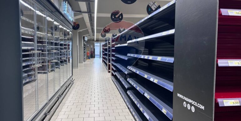 20251127175957-1004210-19