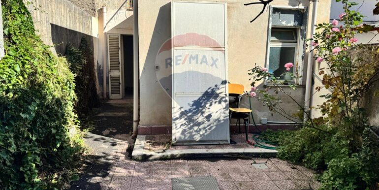 20251128115658-1005023-19