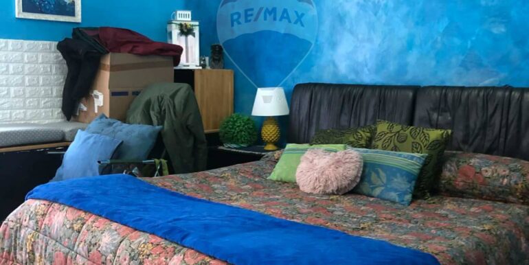 20251128115825-1004278-15