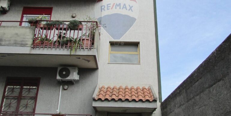 20251128120325-1005013-19