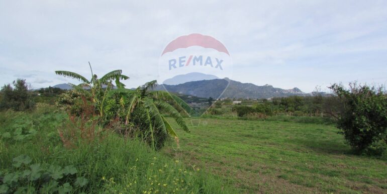 20251128125215-1005042-12