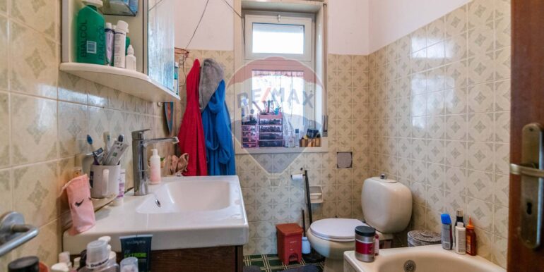 20251128125656-1005045-8