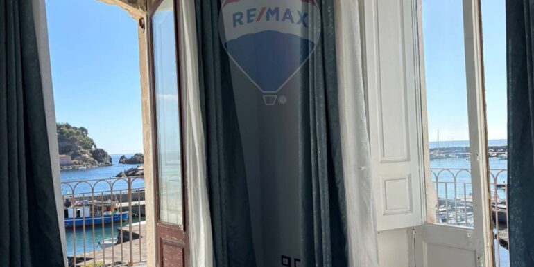 20251128152055-1005297-9