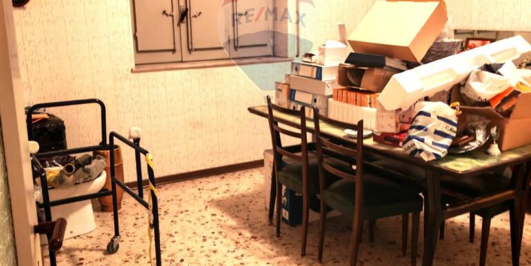 20251128160151-1005351-8