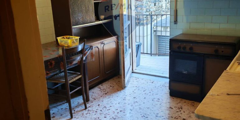 20251128160157-1005351-10