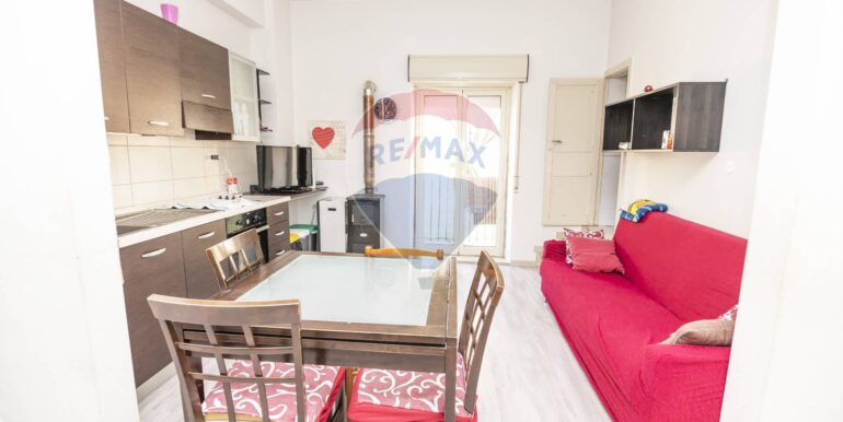 20251128164918-1005410-8