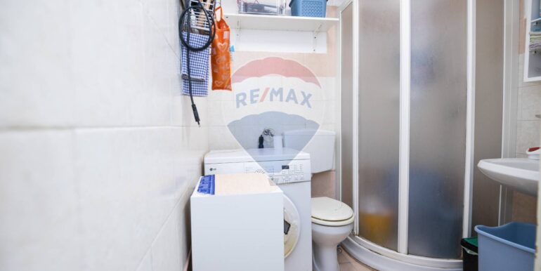 20251128164919-1005410-13