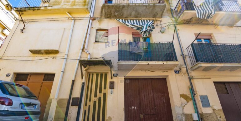 20251128164919-1005410-15