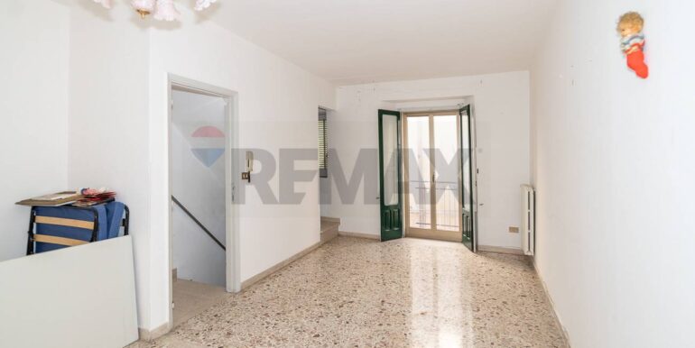 20220208194313-642028-2