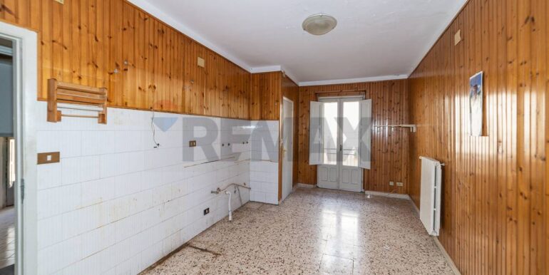 20220208194317-642028-4