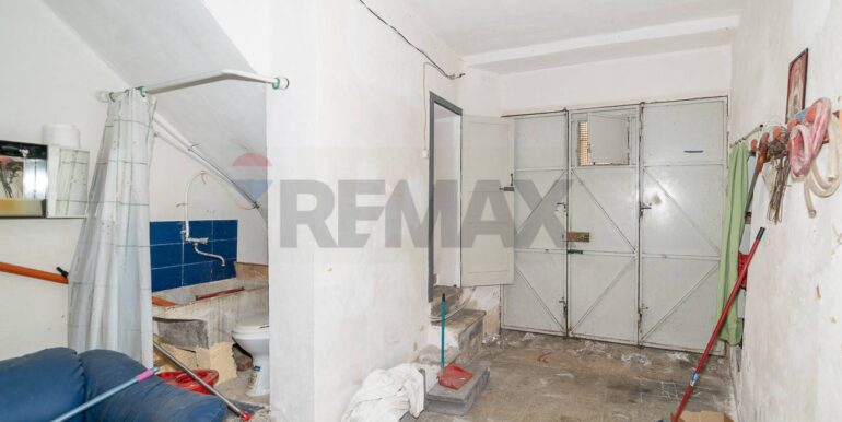 20220212172911-642028-11