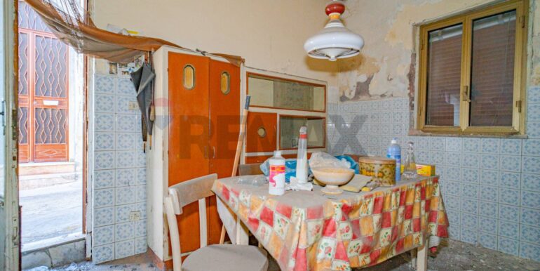 20220717172135-683297-7