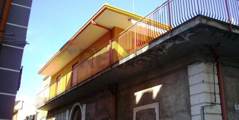 20221004172247-699555-6