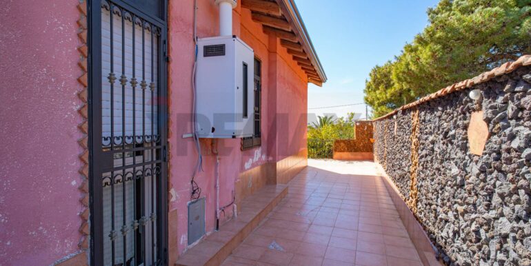 20230329221530-746027-23