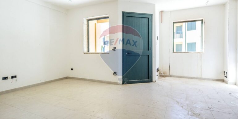 20231027140732-800090-10