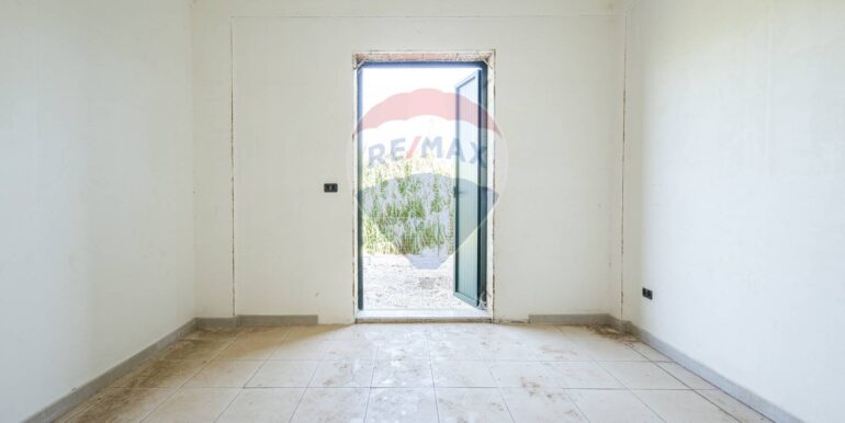 20231027140732-800090-9