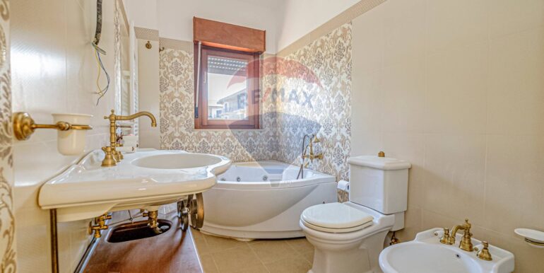 20231107101333-802353-16