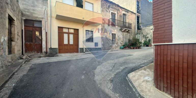 20240731182917-879810-8