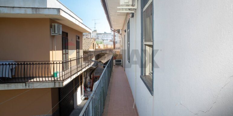 2024082781104-879662-13