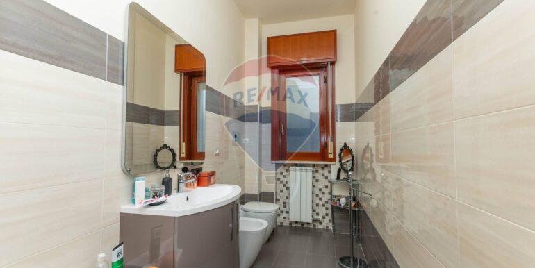 20240909112626-886929-22