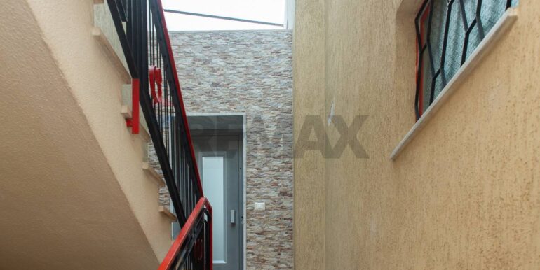 2024111483641-903281-9