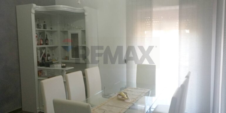 20241121183132-904939-37