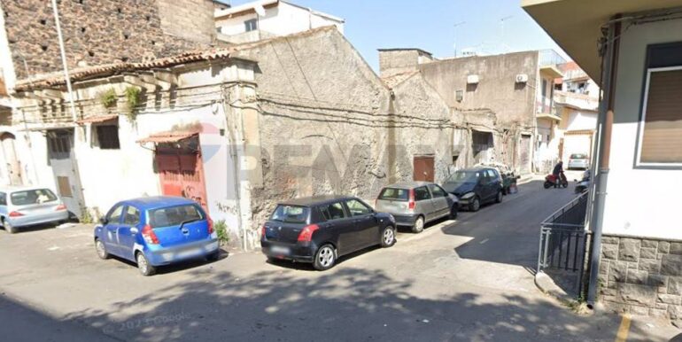 20241127124859-906674-8