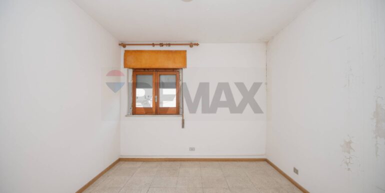 20241203202143-906893-12