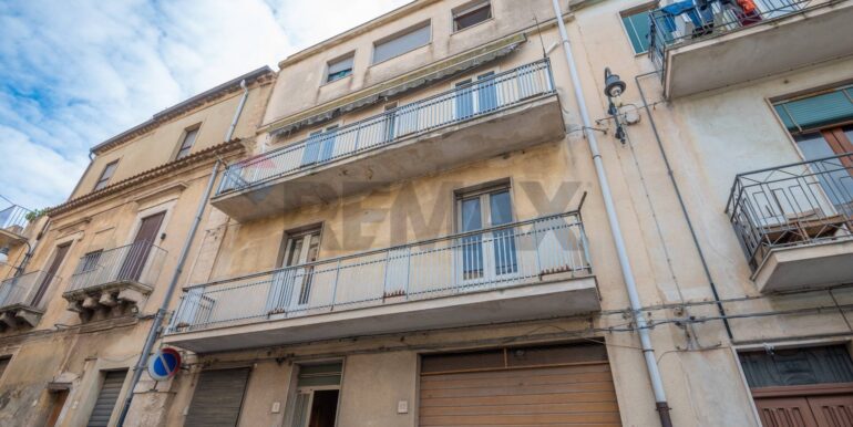 20241203202158-906893-15