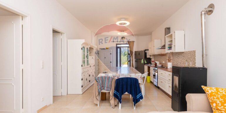 20241223194755-914395-3