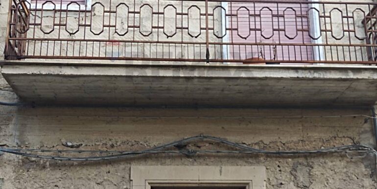 20241226161151-914421-4