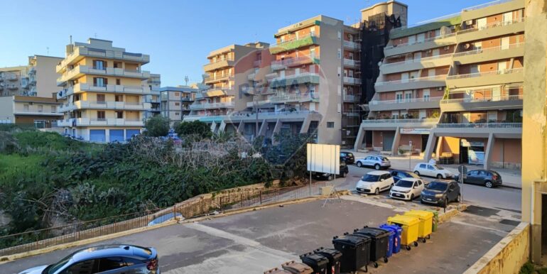 20250102203241-916940-9