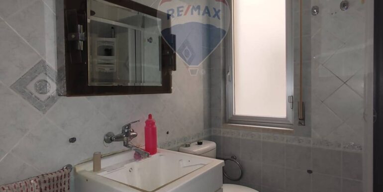 20250102203359-916940-11