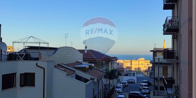 20250102203648-916940-20