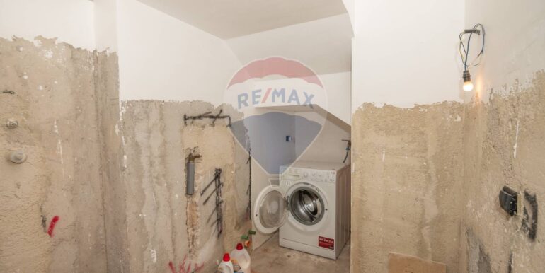 20250110200637-918861-26