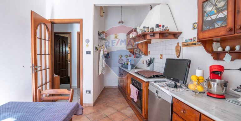 2025011283233-913716-5