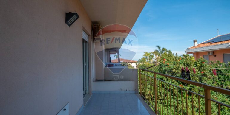 20250114163138-918863-18