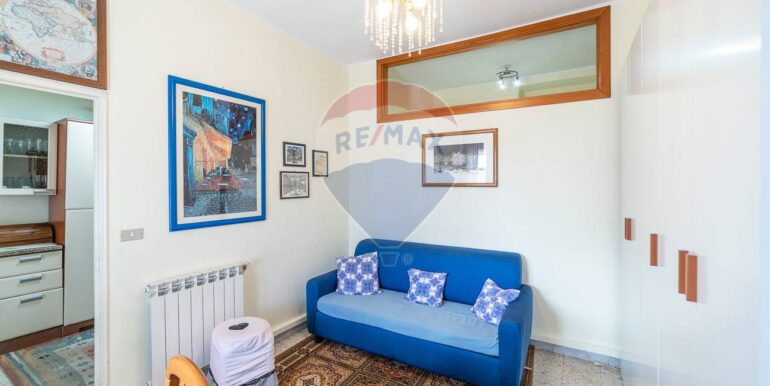 20250121181558-921218-15